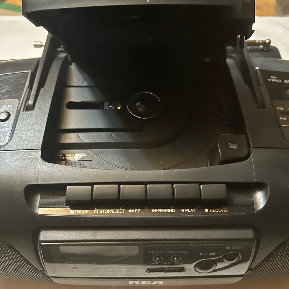 Portable Radio/CD Player - Picture 4 of 12
